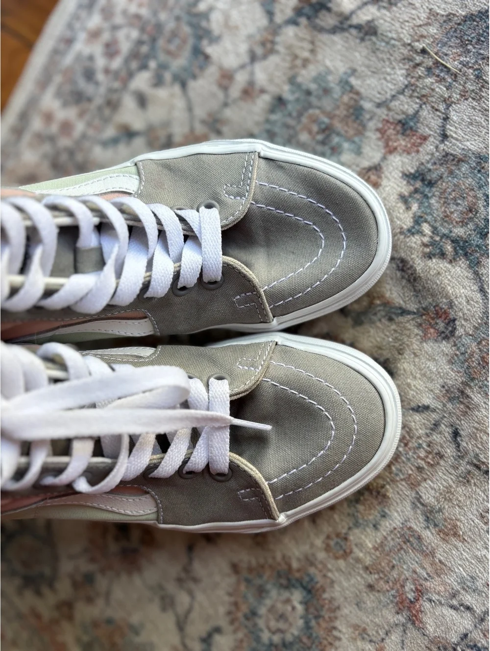 Women’s 5 Or 3Y High-top Pink and Gray Lace Up Vans 2.5 UK